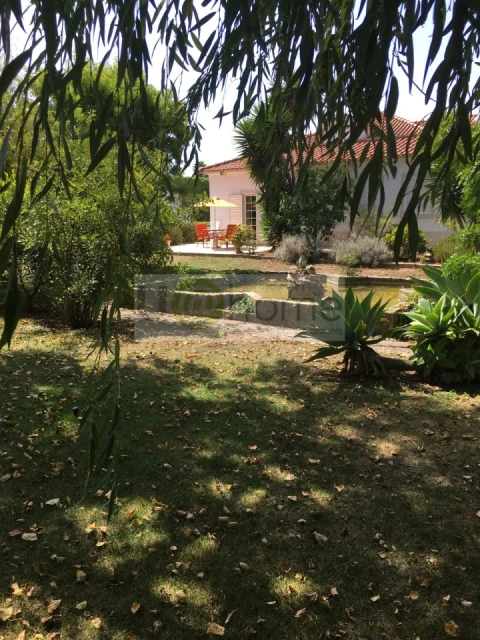 Quinta T11 para Venda em São João das Lampas e Terrugem