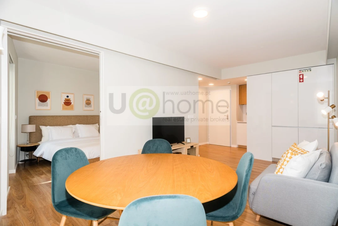 Apartamento T1 para Venda em Santo António Foto 6