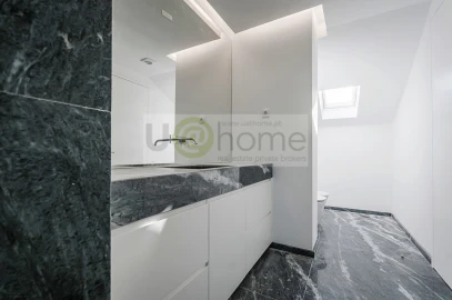 Apartamento T3 para Venda em Campolide