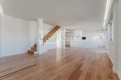 Apartamento T3 para Venda em Campolide