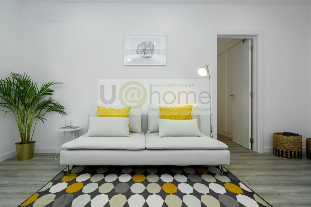 Apartamento T3 para Venda em Benfica Foto 2