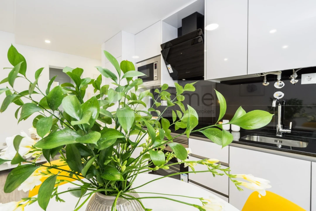 Apartamento T3 para Venda em Benfica Foto 4