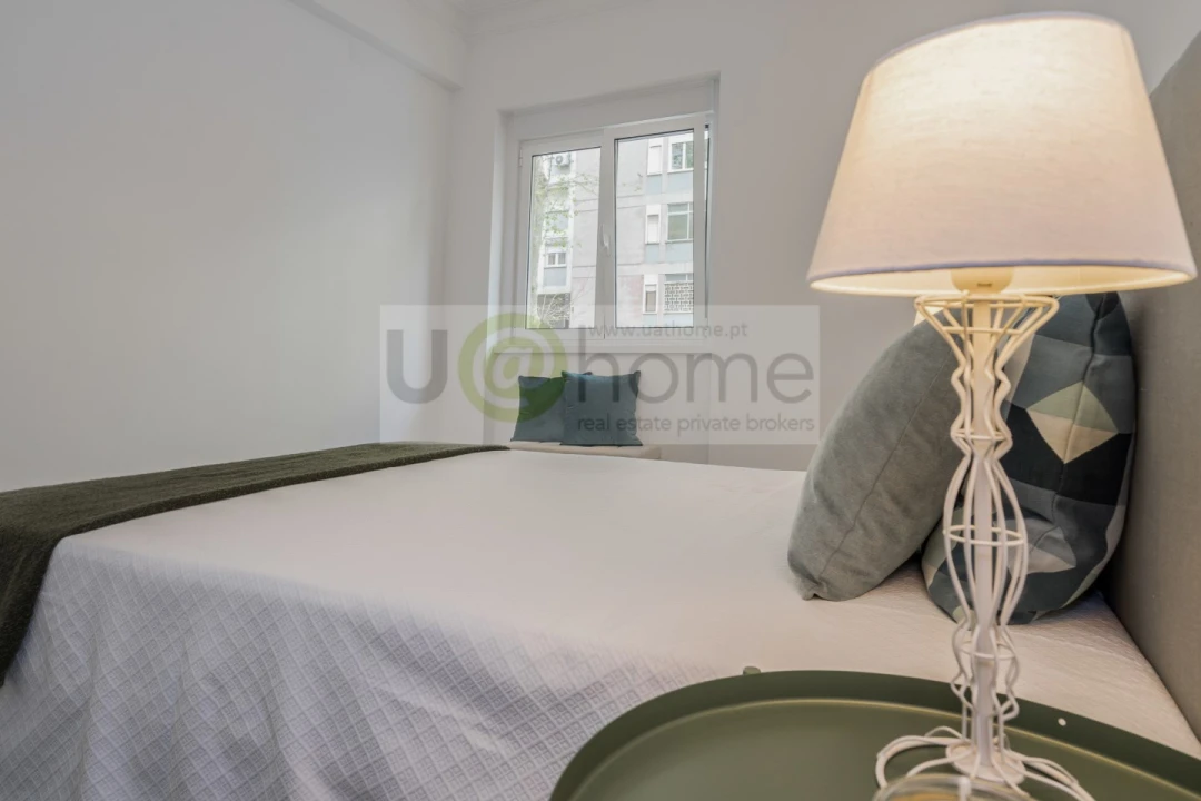 Apartamento T3 para Venda em Benfica Foto 10