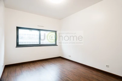 Apartamento T3 para Venda em Arroios