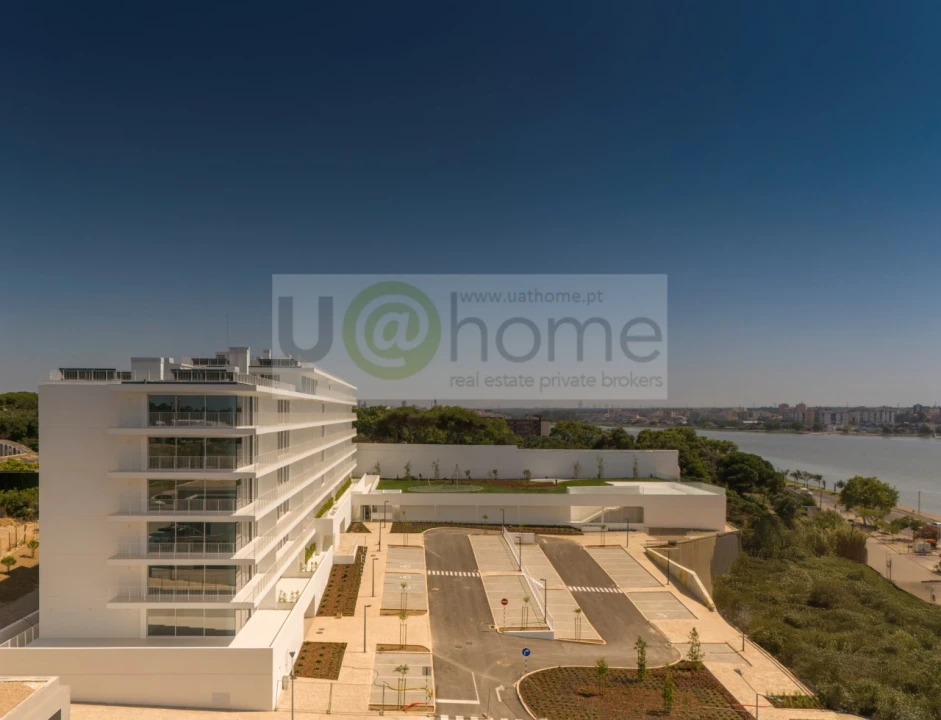 Apartamento T3 para Venda em Seixal, Arrentela e Aldeia de Paio Pires Foto 7