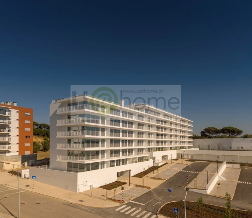 Apartamento T3 para Venda em Seixal, Arrentela e Aldeia de Paio Pires Foto 8