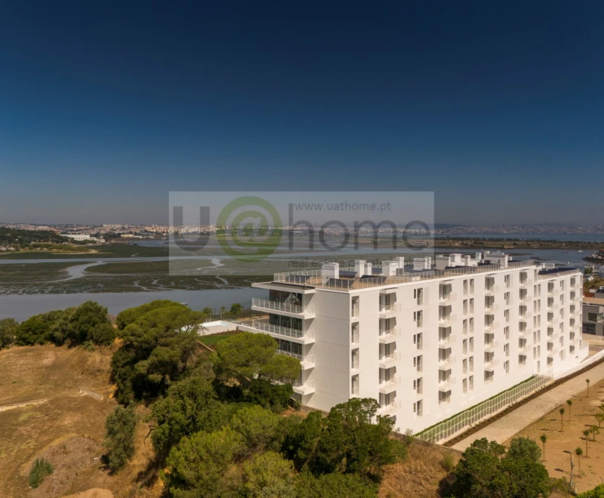 Apartamento T3 para Venda em Seixal, Arrentela e Aldeia de Paio Pires Foto 9