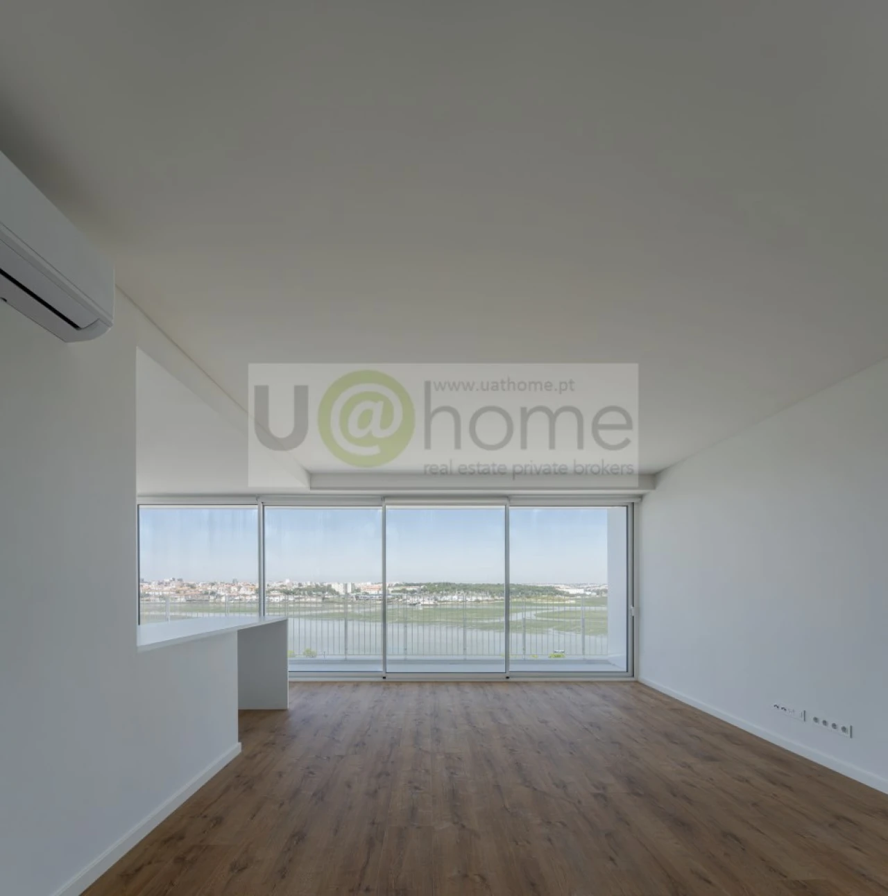 Apartamento T3 para Venda em Seixal, Arrentela e Aldeia de Paio Pires Foto 11