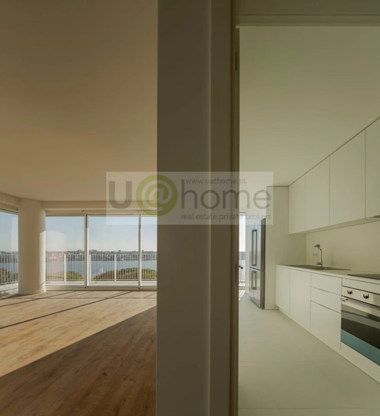 Apartamento T3 para Venda em Seixal, Arrentela e Aldeia de Paio Pires Foto 18
