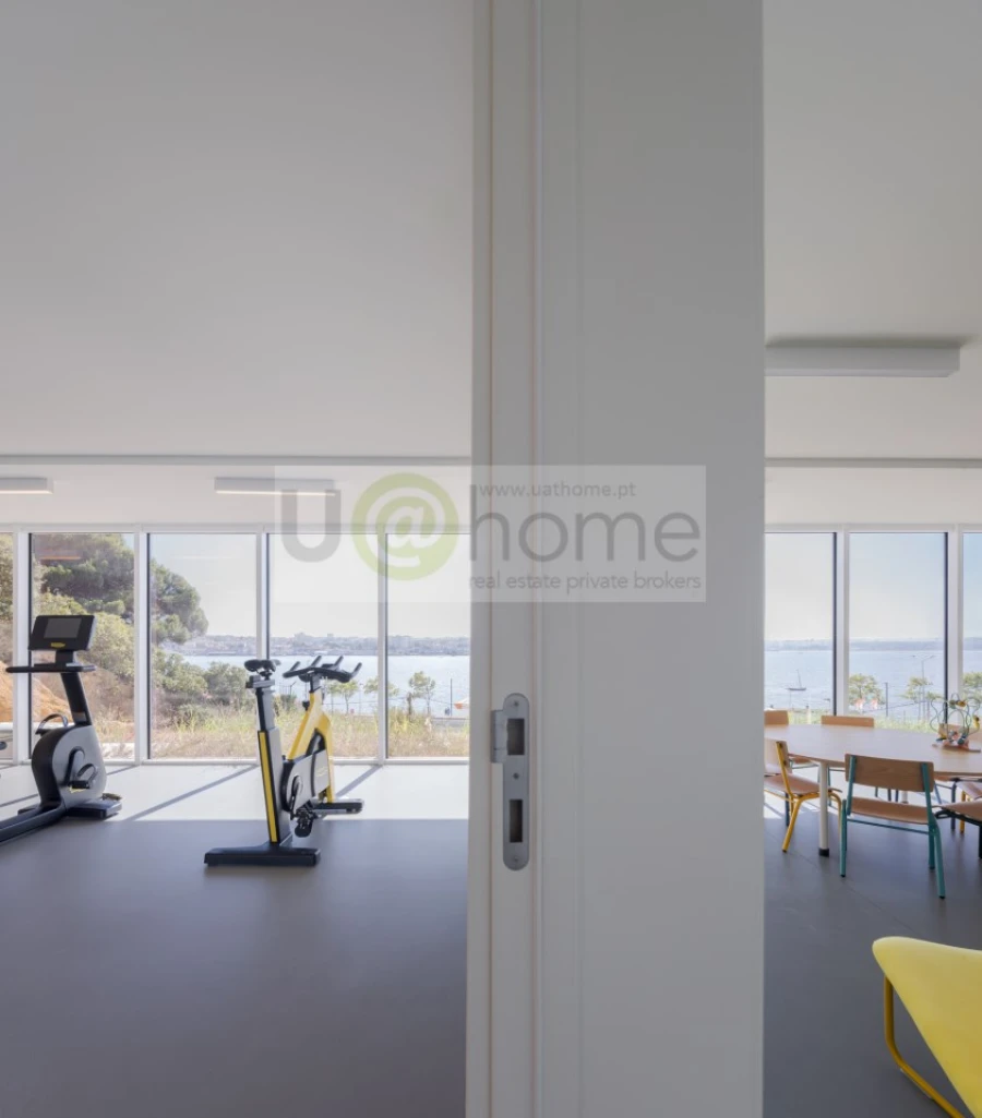 Apartamento T3 para Venda em Seixal, Arrentela e Aldeia de Paio Pires Foto 10