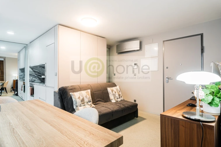 Apartamento T1 para Venda em Santo António Foto 7
