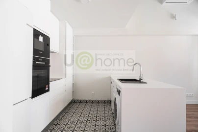 Apartamento T3 para Venda em Campolide