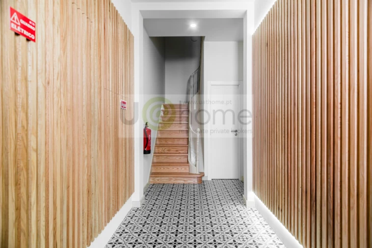 Apartamento T3 para Venda em Campolide Foto 5