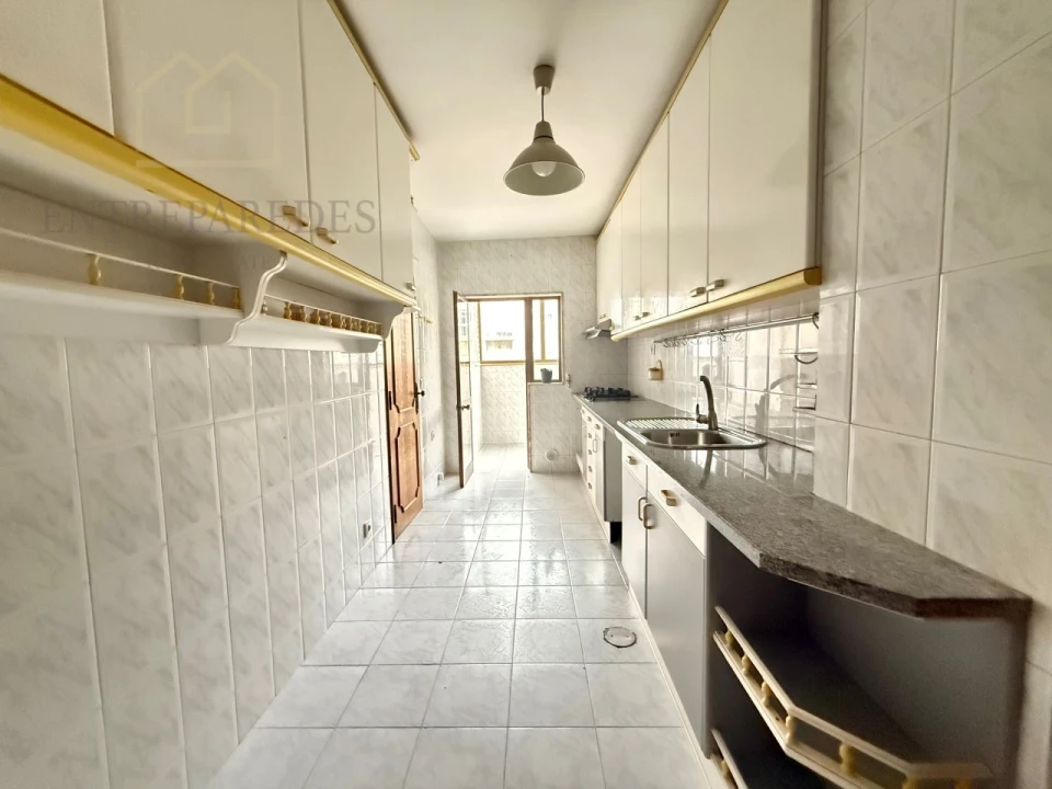 Apartamento T3 para Venda em Espinho Foto 7
