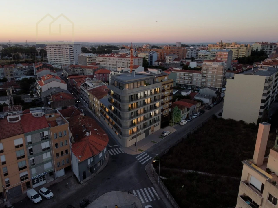 Apartamento T2 para Venda em Paranhos Foto 3