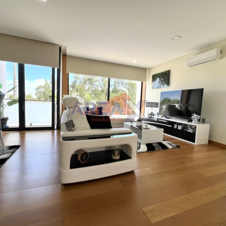 Apartamento T2 para Venda em Escariz Foto 15