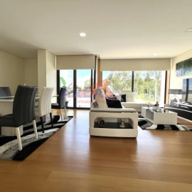 Apartamento T2 para Venda em Escariz