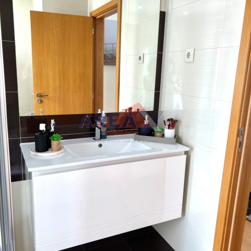 Apartamento T2 para Venda em Escariz Foto 33