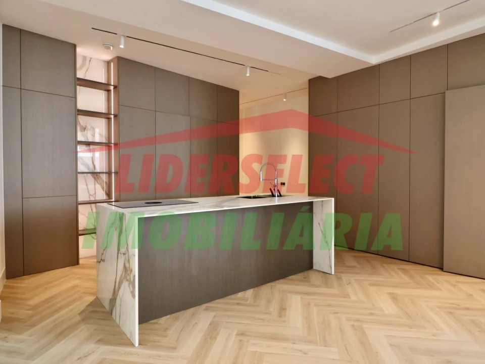 Apartamento T2 para Venda em Lourinhã e Atalaia Foto 7