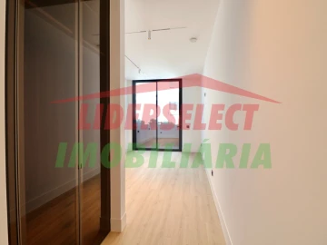 Apartamento T2 para Venda em Lourinhã e Atalaia