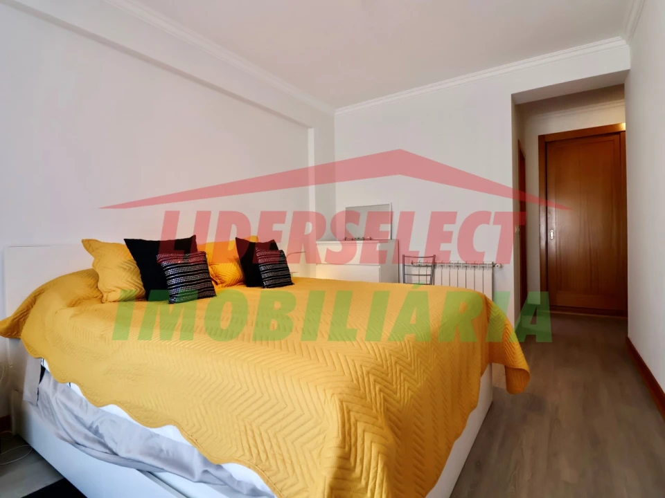 Apartamento T3 para Venda em A dos Cunhados e Maceira Foto 10