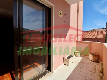 Apartamento T2 para Venda em Santa Maria, São Pedro e Matacães
