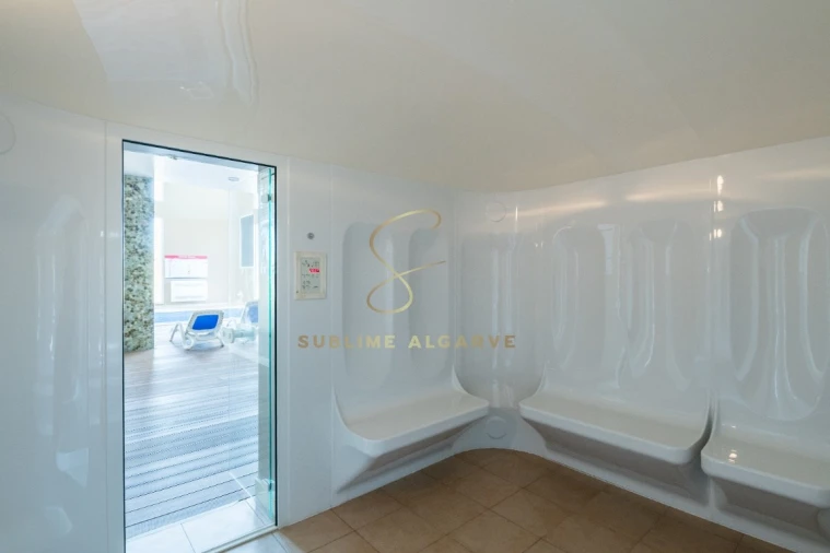 Apartamento T2 para Venda em Lagos (São Sebastião e Santa Maria) Foto 32
