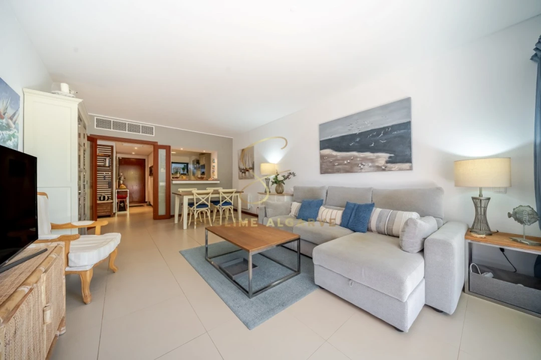Apartamento T2 para Venda em Lagos (São Sebastião e Santa Maria) Foto 1