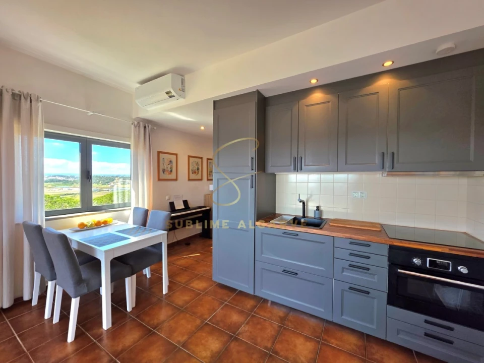 Apartamento T1 para Venda em Lagos (São Sebastião e Santa Maria) Foto 7
