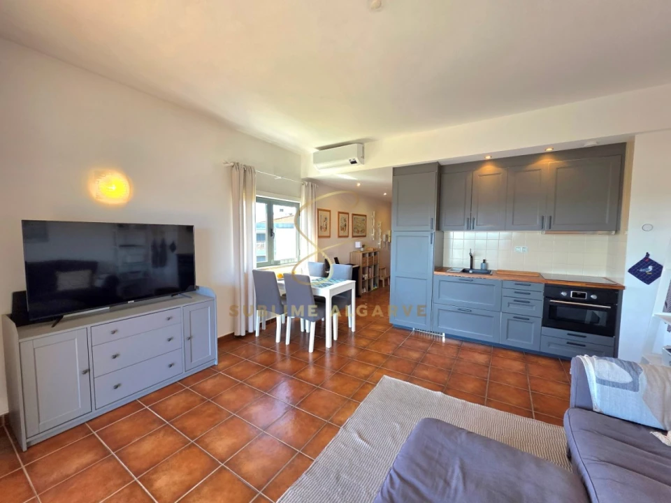 Apartamento T1 para Venda em Lagos (São Sebastião e Santa Maria) Foto 9