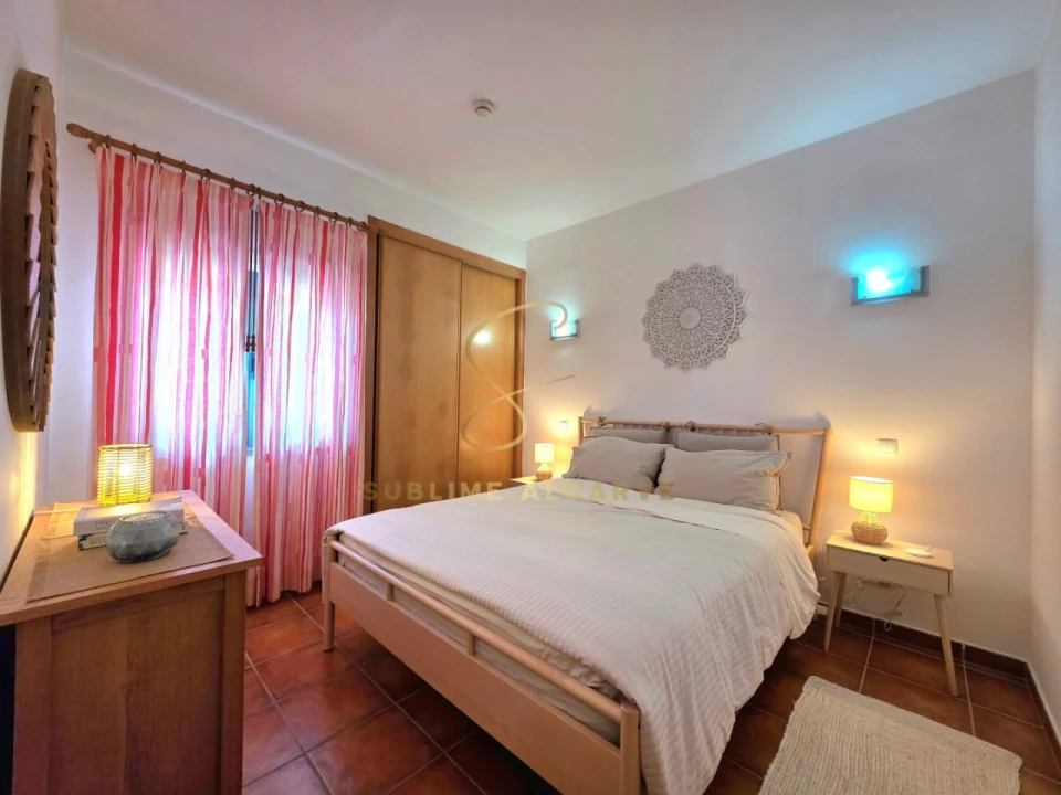 Apartamento T1 para Venda em Lagos (São Sebastião e Santa Maria) Foto 16
