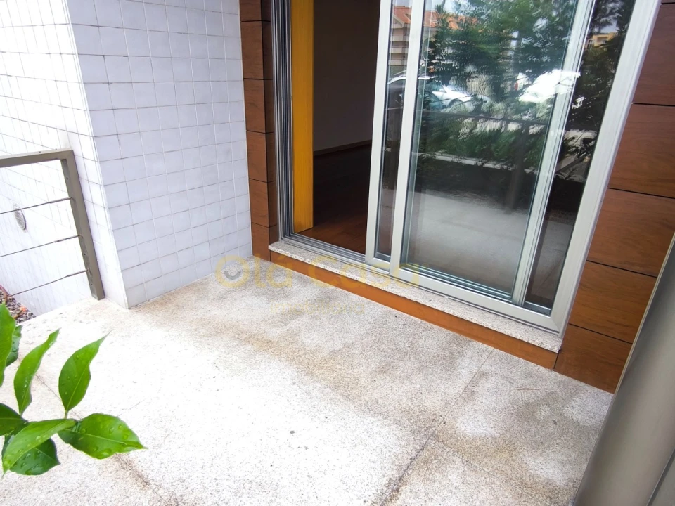 Apartamento T2 para Venda em Canidelo Foto 9