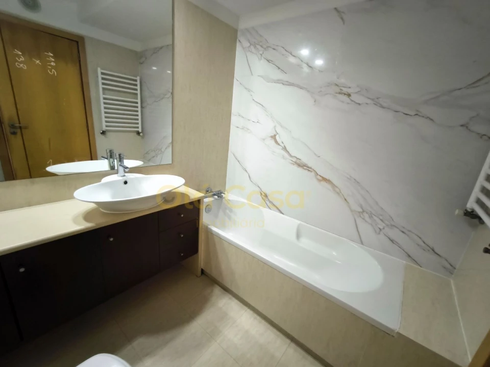 Apartamento T2 para Venda em Canidelo Foto 18