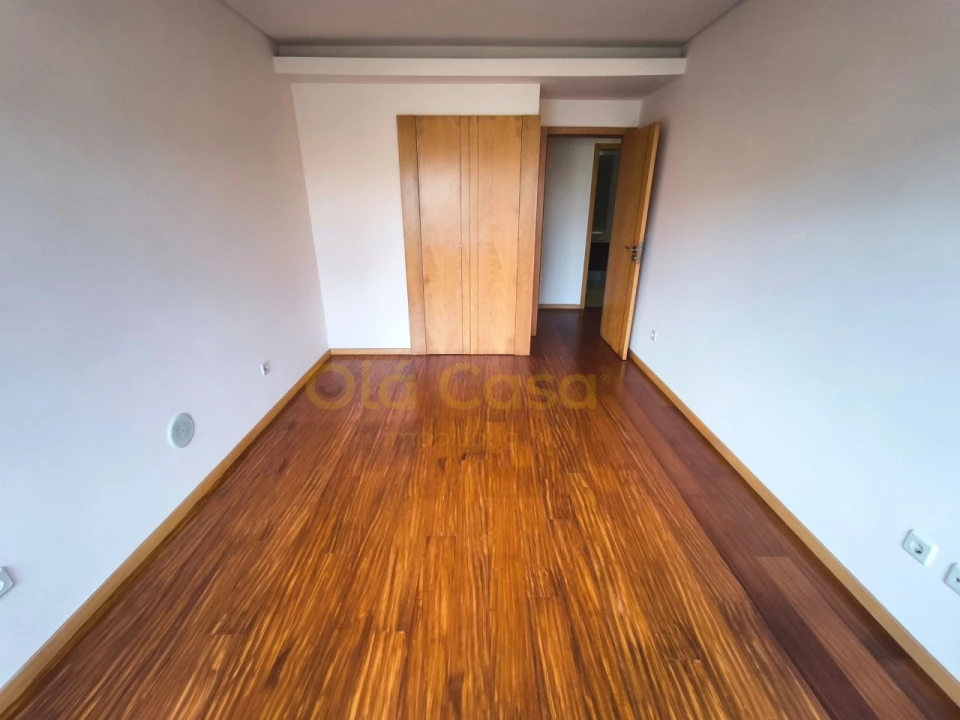 Apartamento T2 para Venda em Canidelo Foto 24