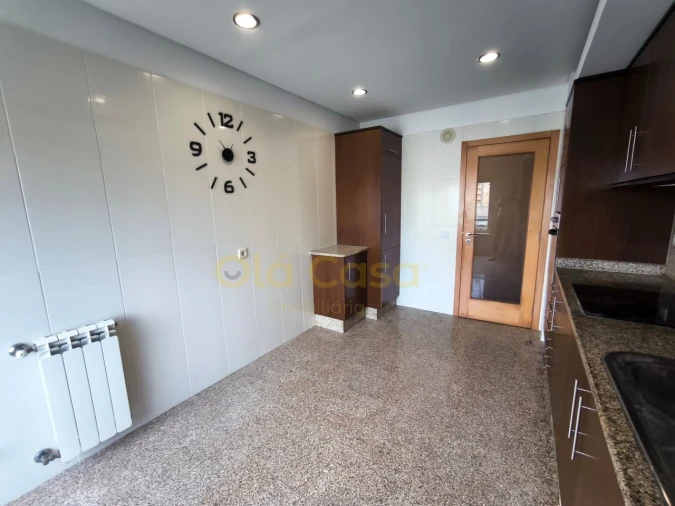 Apartamento T2 para Venda em Canidelo Foto 14