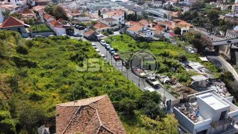 Terreno para Venda em Funchal (São Pedro)