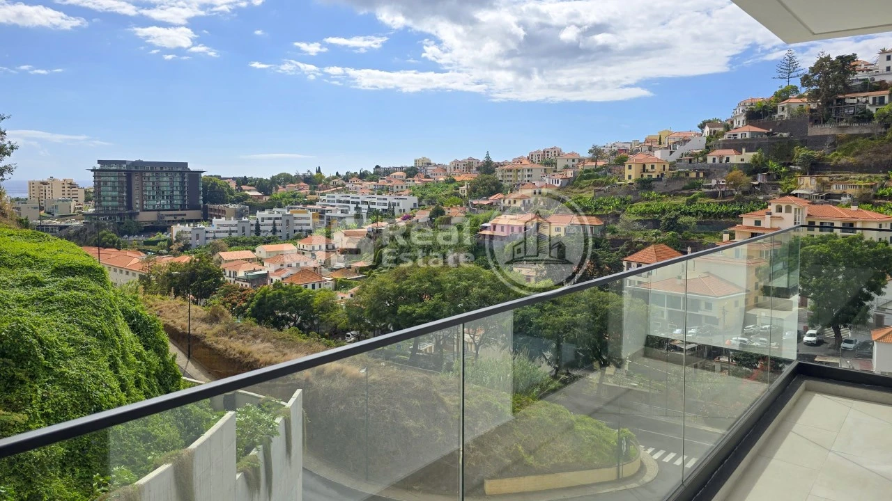 Apartamento T6 para Venda em Funchal (São Pedro) Foto 12