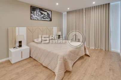 Moradia T4 para Venda em Machico