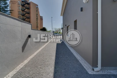 Moradia T4 para Venda em Machico