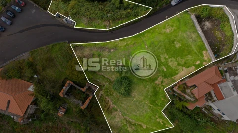 Terreno para Venda em Jardim da Serra