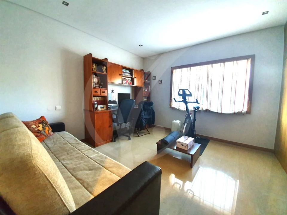 Moradia T4 para Venda em Touguinha e Touguinhó Foto 11