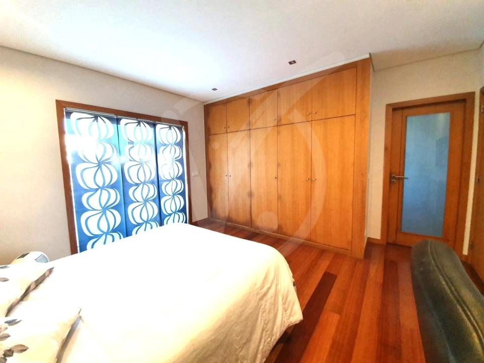 Moradia T4 para Venda em Touguinha e Touguinhó Foto 18
