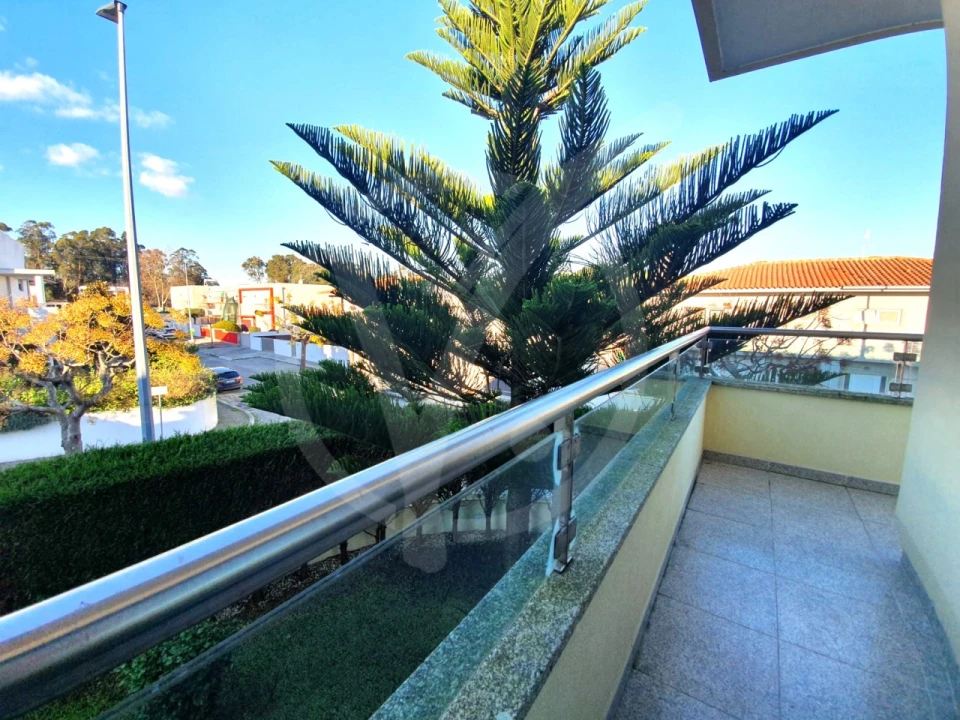 Moradia T4 para Venda em Touguinha e Touguinhó Foto 22