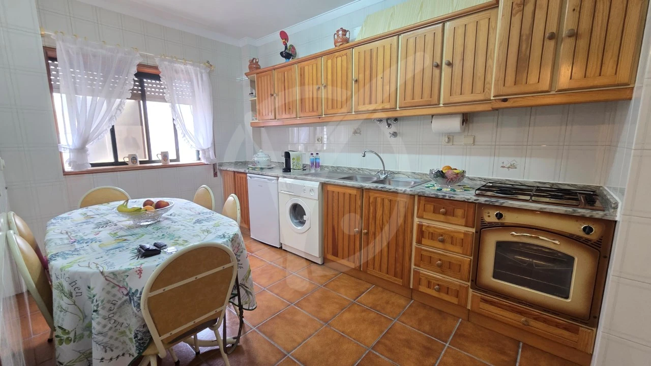 Apartamento T2 para Venda em Aver-O-Mar, Amorim e Terroso Foto 6