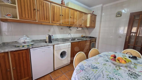 Apartamento T2 para Venda em Aver-O-Mar, Amorim e Terroso