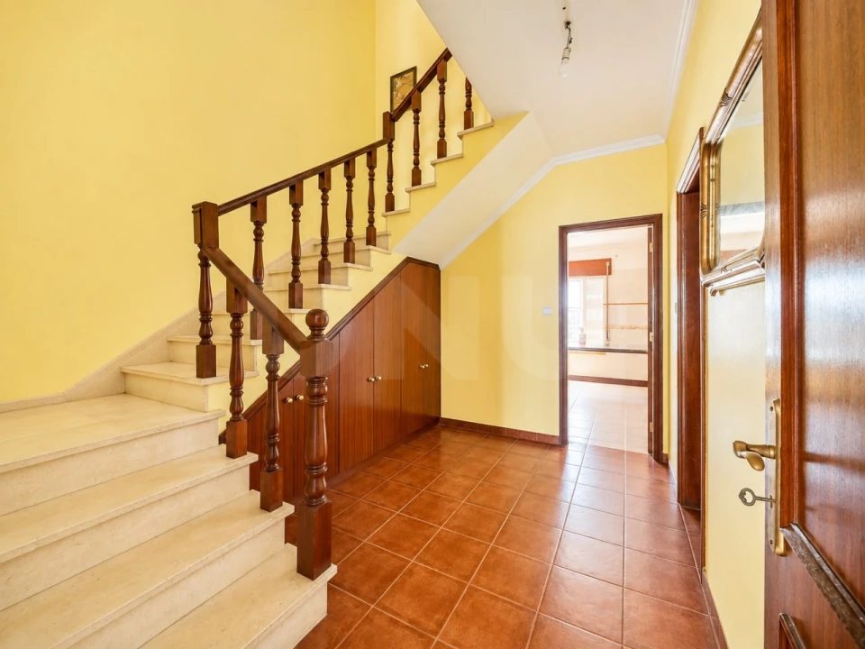 Apartamento T3 para Venda em Bombarral e Vale Covo Foto 4
