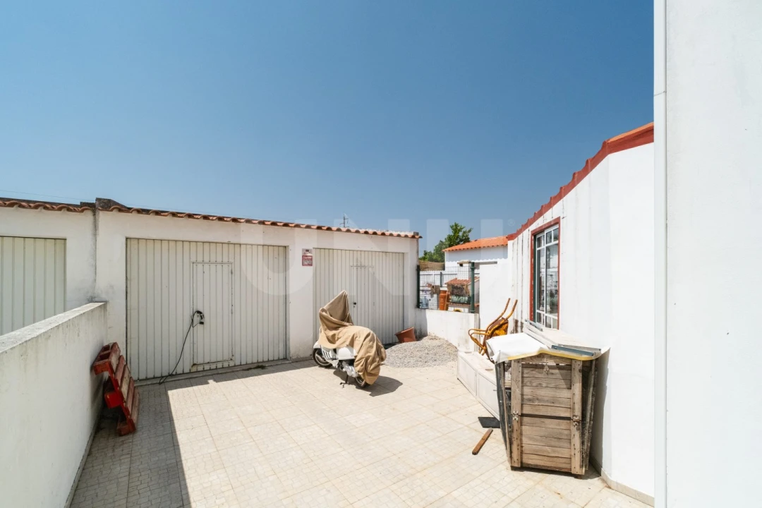 Moradia T3 para Venda em Canaviais Foto 15