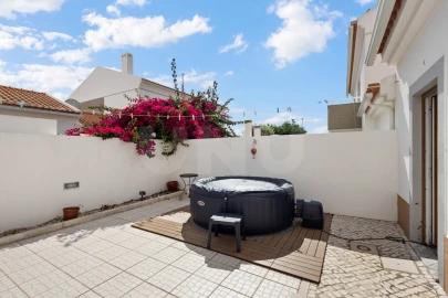 Moradia T3 para Venda em Atouguia da Baleia