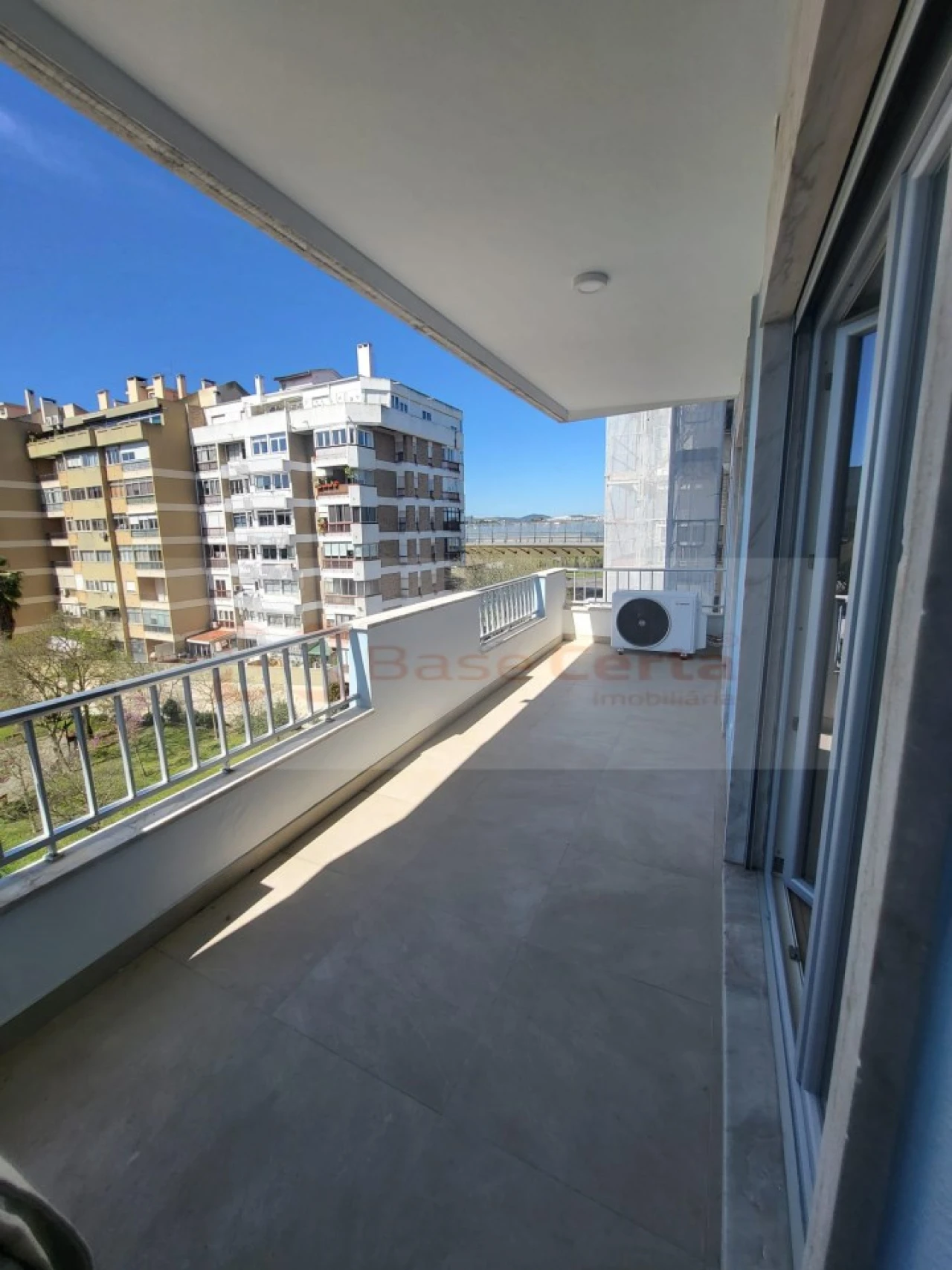 Apartamento T4 para Venda em Lumiar Foto 9