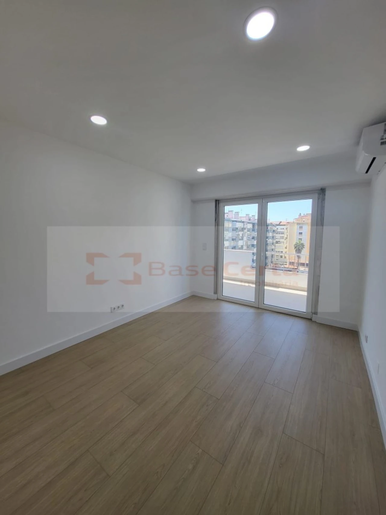 Apartamento T4 para Venda em Lumiar Foto 22